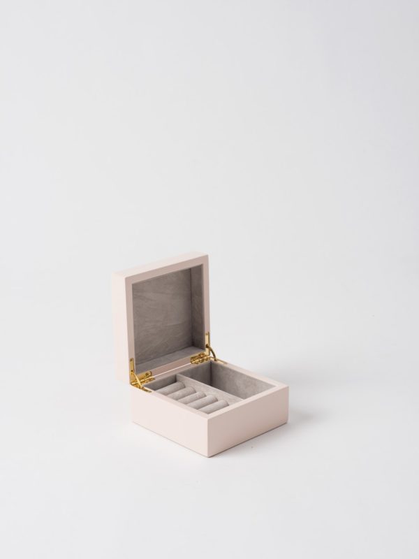 Citta Jewellery Box in Shell