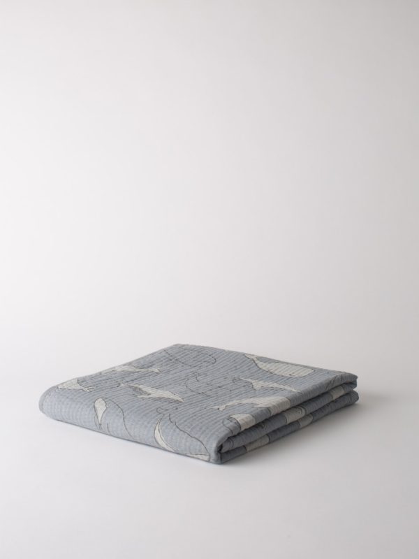Citta Whale Of A Time Organic Cotton Muslin Cot Blanket